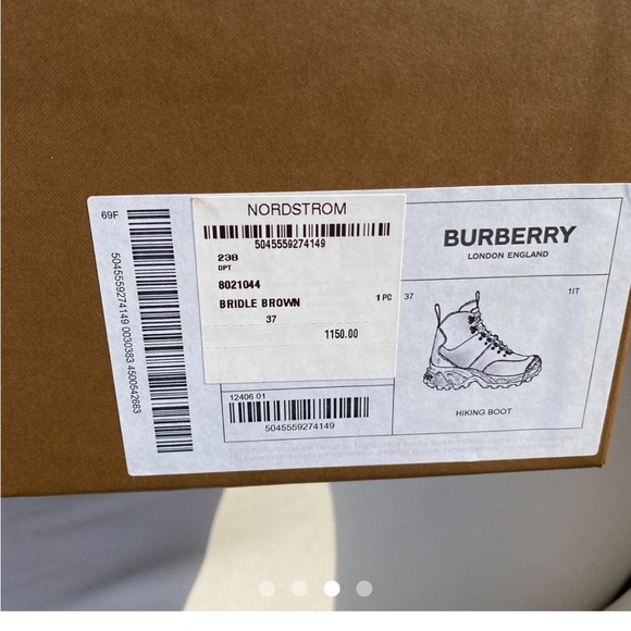 Burberry bridle brown monogrammed hiking boots 6.5 - Picture 2 of 4